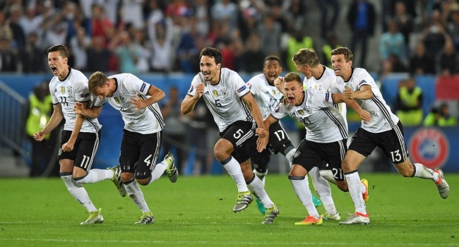 «Кошмарный сон»: СМИ раскритиковали позорный вылет Германии из ЧМ по футболу