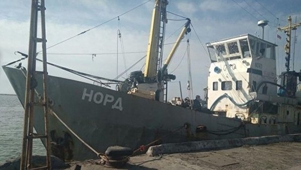 «Просто исчезает граница»: военный эксперт пояснил, как РФ оккупирует Азовское море 