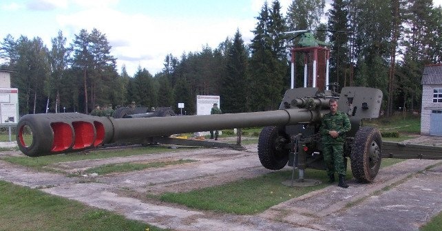 Военная академия в Санкт-Петербурге готовили артиллеристов «ДНР»