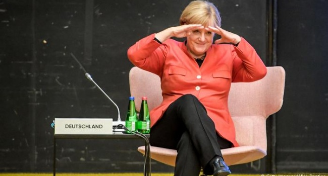 Меркель вновь чудом удержалась на посту канцлера