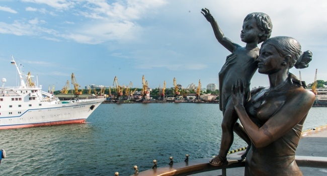 Бой за Одессу еще впереди: одесситы не могут уяснить, что без участи Киева, портовая Одесса не развивалась бы