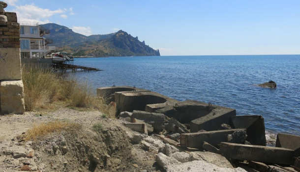 «Туристы сюда больше не ездят»: в сети показали новые фото из Крыма «Туристы сюда больше не ездят»: в сети показали новые фото из Крыма