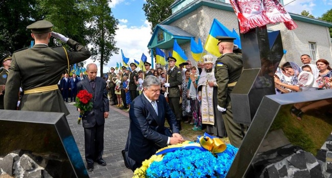 В Польше назвали провокацией визит Порошенко в Сагрынь 