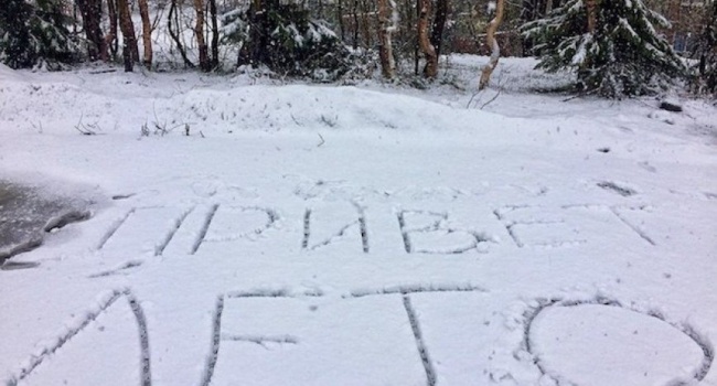 В российской Бурятии выпал снег