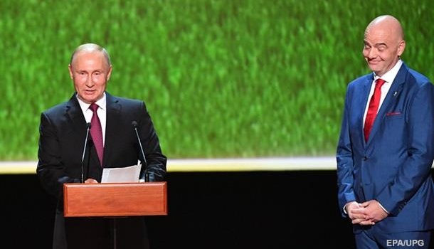 Путин о ЧМ-2018: Это помогло развенчать мифы вокруг России Путин о ЧМ-2018: Это помогло развенчать мифы вокруг России