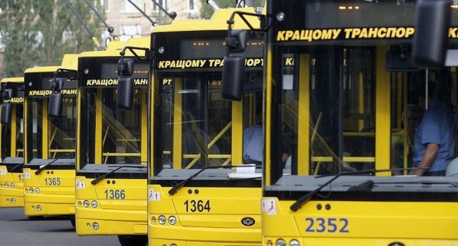 Киевляне бурно отреагировали на подорожание проезда в транспорте