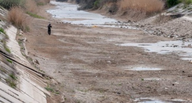 «Победа над засухой»: поля в Крыму собираются орошать канализационными стоками