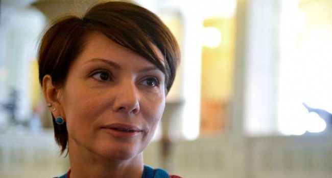 «У меня вопрос к долбодятлам»: одиозная Бондаренко предложила отменить независимость Украины