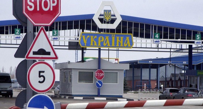 Стоимость составляет 2 тысячи долларов: СБУ на Харьковщине блокировала контрабанду икон в Россию 