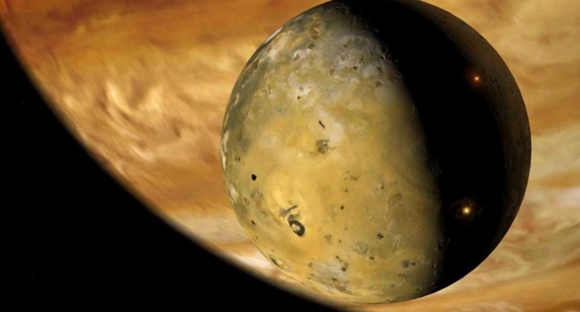 Ученые обнаружили на спутнике Юпитера тепловую активность