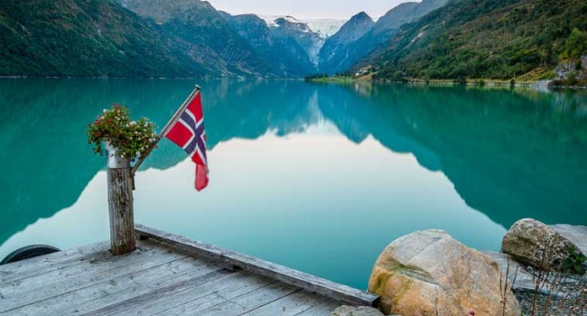 Беспилотник заснял НЛО в Норвегии
