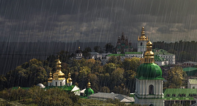 Грозы по всей Украине, а в Киеве град, - погода 18 июля 
