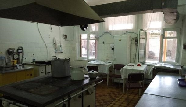 Стал известен диагноз детей, которые отравились в лагере на Донбассе Стал известен диагноз детей, которые отравились в лагере на Донбассе
