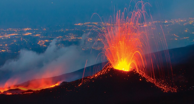 Ученые: извержение вулкана на Гавайях будет продолжаться долгие годы