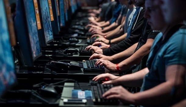 СМИ: российские хакеры взломали сети энергокомпаний США СМИ: российские хакеры взломали сети энергокомпаний США