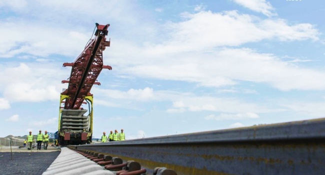 «Скоро и железнодорожная часть»: в сети появились новые фото Крымского моста