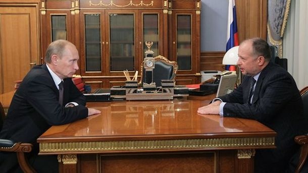 Всего за один день российские олигархи обеднели на три миллиарда долларов из-за советника Путина 