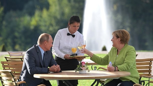 Политолог прокомментировал визит Путина к Меркель: в самом сердце Европы гуляет убийца 