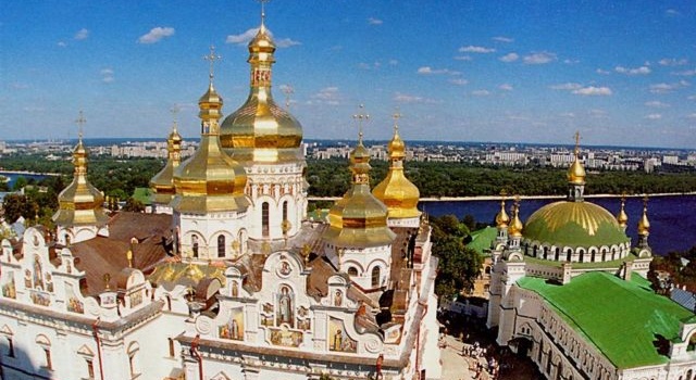 В УПЦ МП заистерили из-за заявлений Филарета об украинской Лавре, пригрозив гражданской войной В УПЦ МП заистерили из-за заявлений Филарета об украинской Лавре, пригрозив гражданской войной