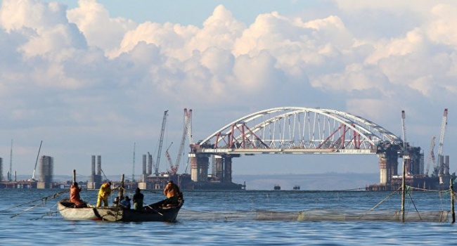 Крымский мост автомобильный