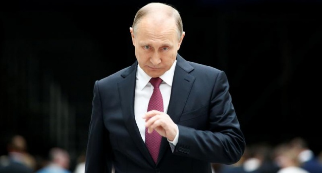 «От жары ботокс потек»: новый выход Путина озадачил пользователей сети
