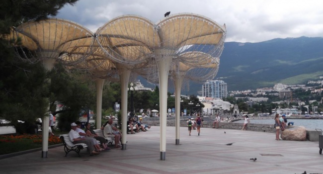 Оккупация и загнивание в деталях: в Интернете показали плачевное состояние Ялты  