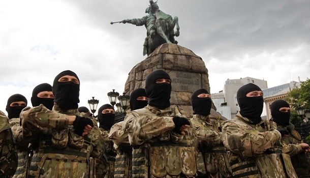 Наев зазвал  добровольцев Донбасса в армию