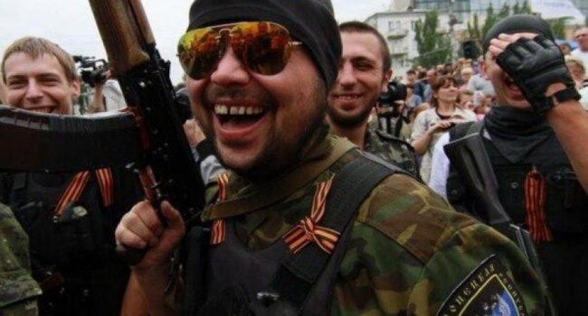 «Бей своих, чтобы чужие боялись»: в «ЛНР» предложили дострелить больного испанца, воевавшего в их рядах «Бей своих, чтобы чужие боялись»: в «ЛНР» предложили дострелить больного испанца, воевавшего в их рядах