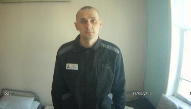 Адвокат рассказал, чем опасен третий кризис Сенцова Адвокат рассказал, чем опасен третий кризис Сенцова