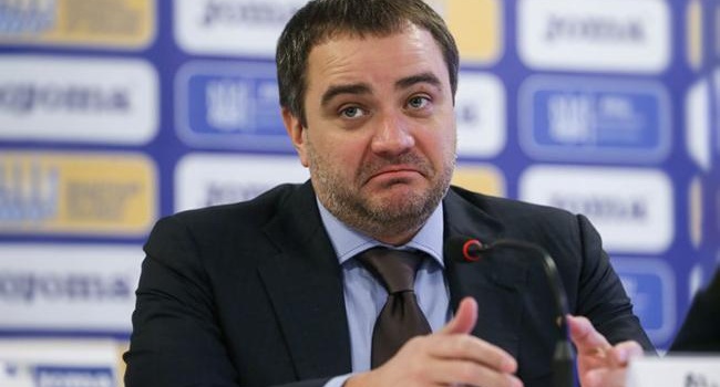Петиция к Порошенко против коррупции Павелко оказалась дешевым фейком Петиция к Порошенко против коррупции Павелко оказалась дешевым фейком