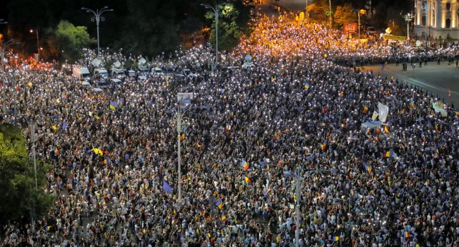 В Румынии не утихают протесты против коррупции В Румынии не утихают протесты против коррупции