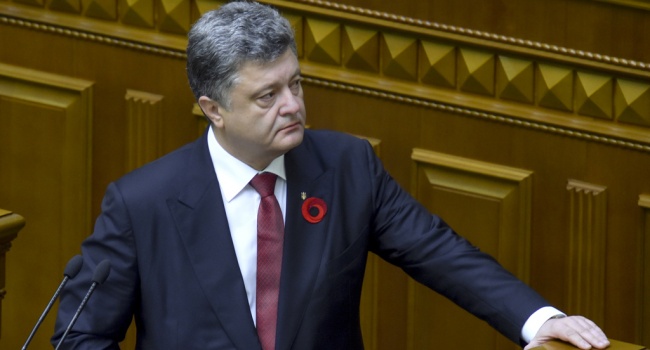 Блогер рассказал, почему Порошенко не захотел заключать негласный союз с Коломойским