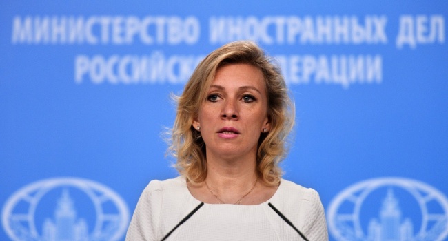 «Подражают плохому примеру из-за океана»: Захарова запаниковала из-за планов Киева расширить антироссийские санкции 