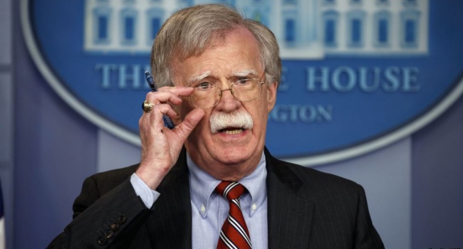 Дипломат рассказал, почему одного Волкера Трампу мало и он делегирует Болтона в Украину Дипломат рассказал, почему одного Волкера Трампу мало и он делегирует Болтона в Украину