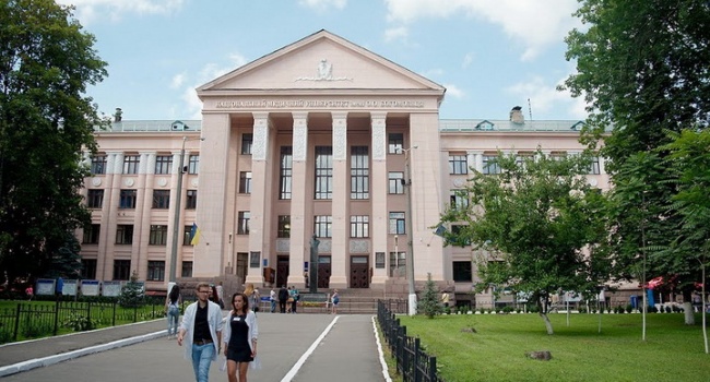В университете им. Богомольца в Киеве полицейские избили студентов