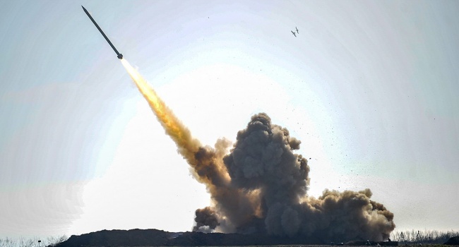 Україна здійснить модернізацію радару для виявлення балістичних ракет