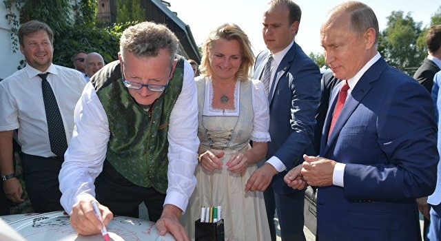Эта свадьба пела и плясала: Путин поздравил австрийского министра словом «Горько»