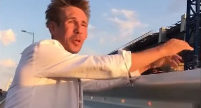 «Діти, щоправда, від раку п * здихали»: скандальний актор Панін в жорстко розкритикував Кримський міст «Діти, щоправда, від раку п * здихали»: скандальний актор Панін в жорстко розкритикував Кримський міст