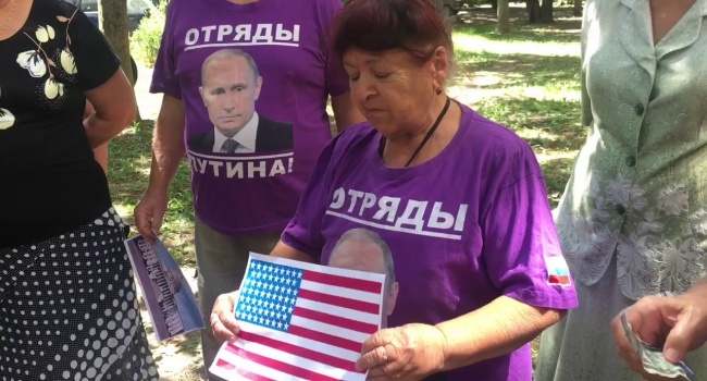 «Отряды Путина» грозятся освободить народ Америки, который в заложниках у террористов