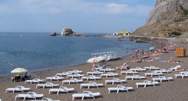 30 крымских пляжей признаны опасными для купания