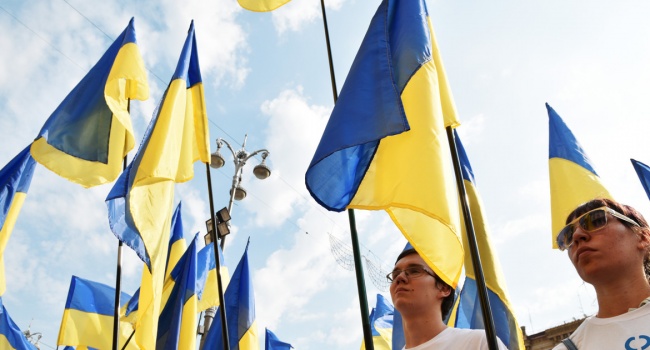 Украинцы могут стать первой нацией, которая полностью исчезнет, - СМИ Украинцы могут стать первой нацией, которая полностью исчезнет, - СМИ