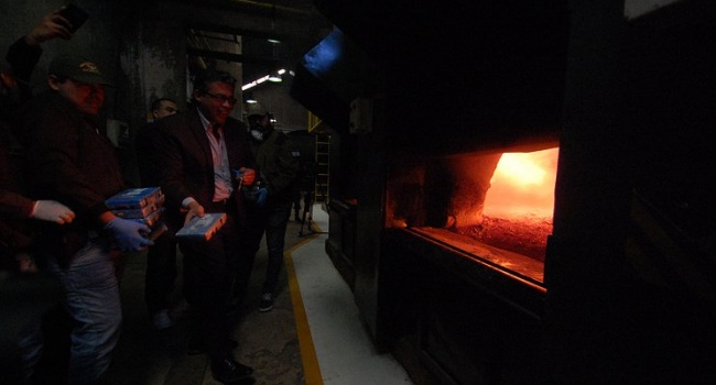 400 килограммов найденного в посольстве Аргентины российского кокаина уничтожены 400 килограммов найденного в посольстве Аргентины российского кокаина уничтожены