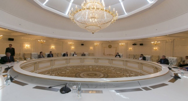 Переговоры в Минске: согласовано новое перемирие на Донбассе
