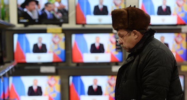 Россия задолго до оккупации полуострова готовила почву: журналистка рассказал, откуда взялся «Крымнаш» Россия задолго до оккупации полуострова готовила почву: журналистка рассказал, откуда взялся «Крымнаш»