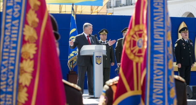 Политтехнолог: пиковый военный парад на Крещатике 2018-го может стать для Украины последним