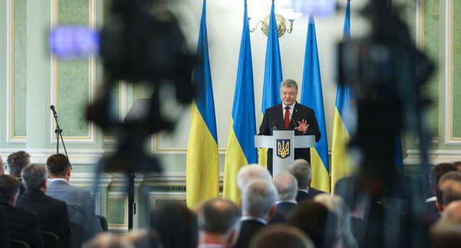 Бирюков: Порошенко – первый президент в современной истории нашей страны, решивший бороться за ее независимость до победы
