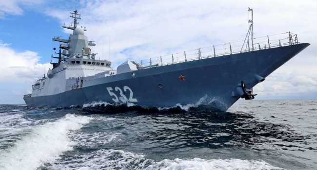 Путин нарастил ВМФ у берегов Сирии, - НАТО