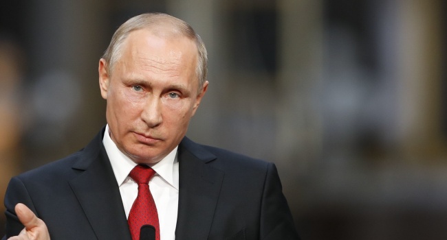 «Добрый царь делает россиянам подачки»: Путина высмеяли в сети из-за «смягчения» повышения пенсионного возраста «Добрый царь делает россиянам подачки»: Путина высмеяли в сети из-за «смягчения» повышения пенсионного возраста