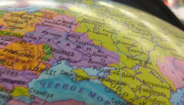 В Беларусь в продаже появились глобусы с аннексированным Крымом в составе России