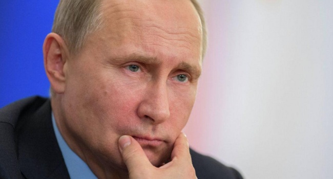 Эксперт: Путин готовится к большой войне, Украина - один из главных врагов